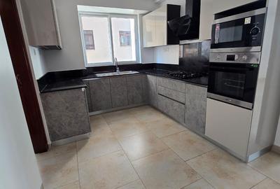 3 Bed Apartment with En Suite in Westlands Area
