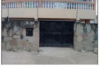 8 Bed Townhouse with En Suite at Lakeview - 2