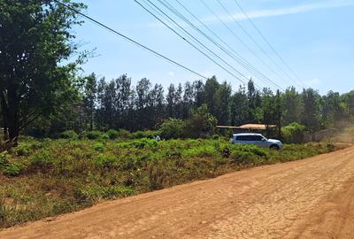 0.75 ac Commercial Land at Thindigua - 2