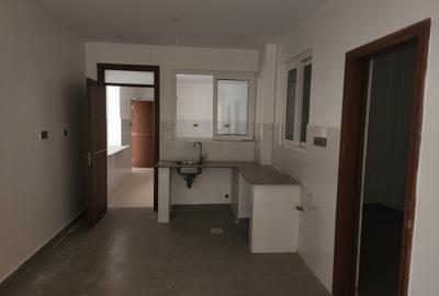 2 Bed Apartment with En Suite at Westlands Ring Road - 4