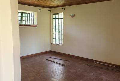 5 Bed Villa with En Suite in Karen