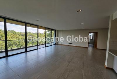 Furnished 3 Bed Apartment with En Suite in Spring Valley - 3