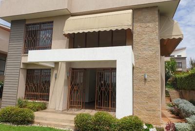 4 Bed Townhouse with En Suite in Kiambu Road