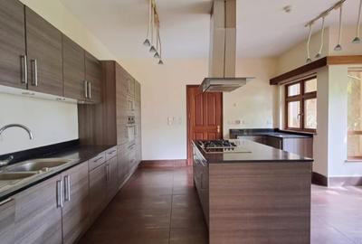 4 Bed Villa in Kitisuru