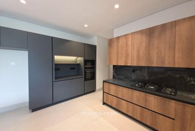 5 Bed Townhouse with Staff Quarters in Westlands Area - 4