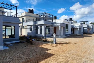 5 Bed Townhouse with En Suite at Mugutha Kiganjo Road
