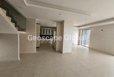 4 Bed Apartment with En Suite in General Mathenge - 3