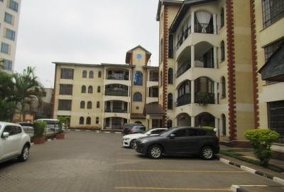 3 Bed Apartment with En Suite at Off Dennis Pritt Rd - 2