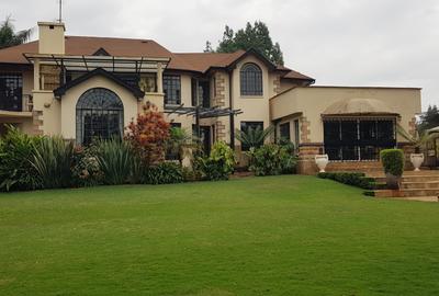 5 Bed House with En Suite at Runda Road - 4