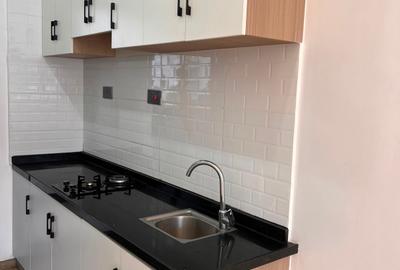Studio Apartment with Swimming Pool in Kilimani - 3