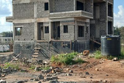 5 Bed Townhouse with En Suite at Karen - 4