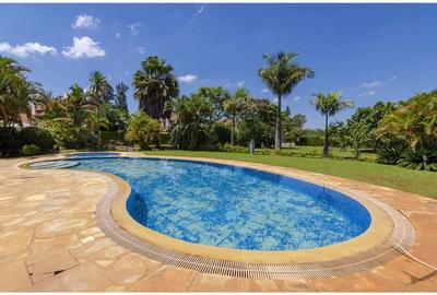 4 Bed Townhouse with En Suite in Runda - 2