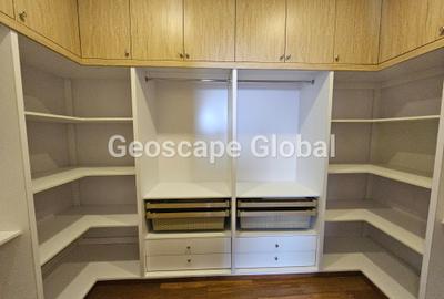 4 Bed Apartment with En Suite in Spring Valley - 3
