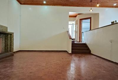 3 Bed House with En Suite in Loresho - 4