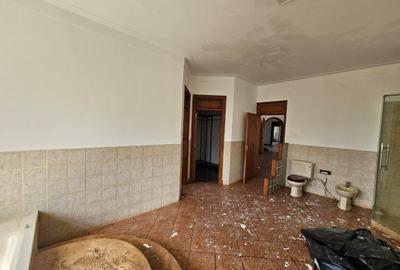 4 Bed House with En Suite in Nyari - 4