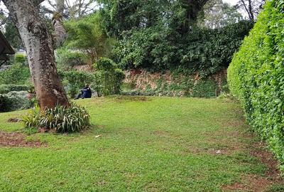 5 Bed Villa with En Suite in Rosslyn - 2