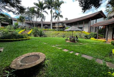 5 Bed House in Karen Hardy