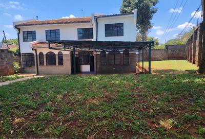 4 Bed Townhouse with En Suite at James Gichuru Waiyak Way