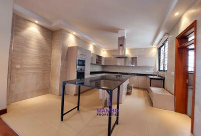 4 Bed Apartment with En Suite at General Mathenge