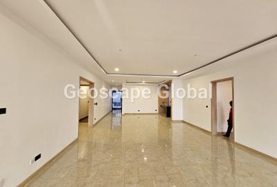 4 Bed Apartment with En Suite in Spring Valley - 4