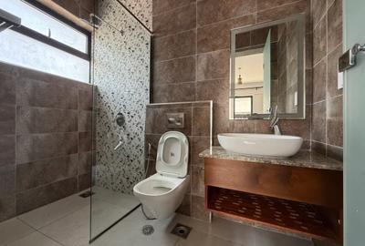 3 Bed Apartment with En Suite in Kileleshwa - 2