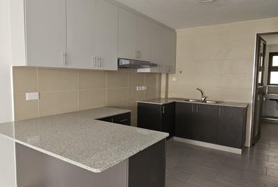 3 Bed Apartment with Staff Quarters in Lavington