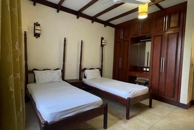Serviced 3 Bed Apartment with Swimming Pool in Bamburi - 2