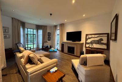 5 Bed Villa with En Suite at Runda - 4