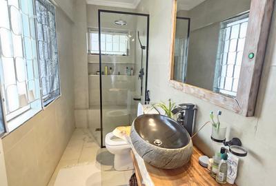 3 Bed Townhouse with En Suite in Westlands Area - 4