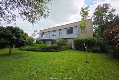 4 Bed Townhouse with Garden in Runda