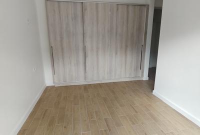 3 Bed Apartment with En Suite in Lavington