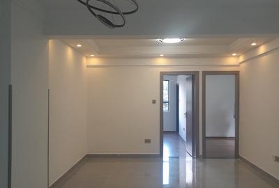2 Bed Apartment with En Suite at Hatheru Road - 4