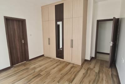 2 Bed Apartment with En Suite at Argwins Kodhek - 3