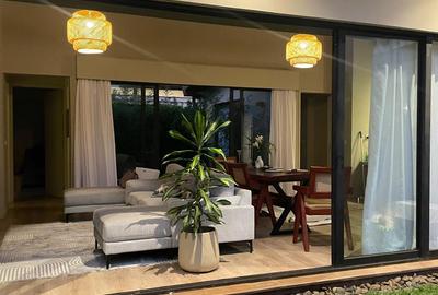 2 Bed House with Swimming Pool in Runda