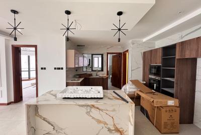 Serviced 3 Bed Apartment with En Suite in Riverside - 4