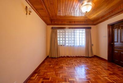 5 Bed House in Runda - 4