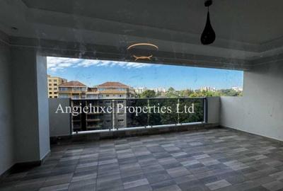 3 Bed Apartment with En Suite at Riverside Drive