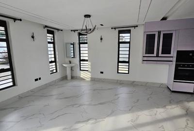 5 Bed House with En Suite in Kiambu Road - 3