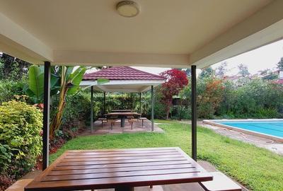 5 Bed Townhouse with En Suite in Spring Valley - 4