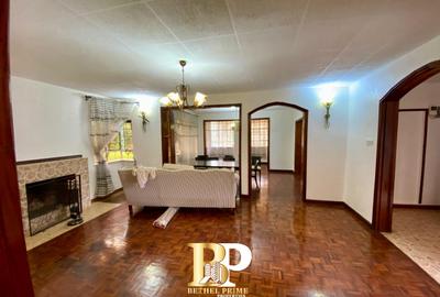 4 Bed House with En Suite in Kitisuru