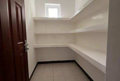 Serviced 2 Bed Apartment with En Suite at Gitanga Road