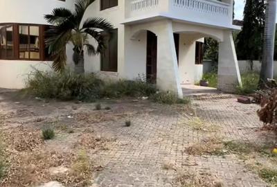 8 Bed Townhouse with En Suite at Nyali Mombasa