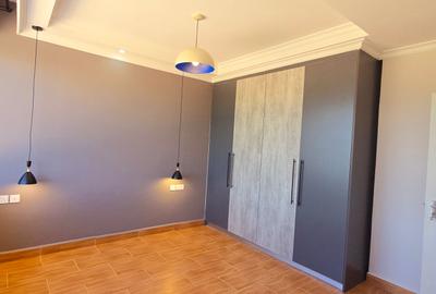 2 Bed Apartment with En Suite at Muvuli Road