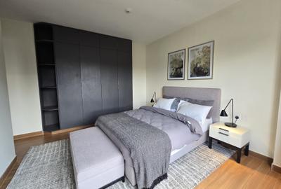 3 Bed Apartment with Swimming Pool in Riverside - 4