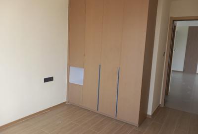 2 Bed Apartment with En Suite in Riverside - 2