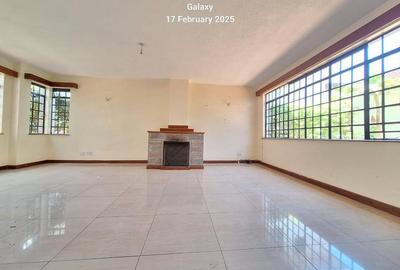 4 Bed Townhouse with En Suite in Westlands Area