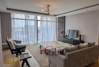 3 Bed Apartment with En Suite in Brookside