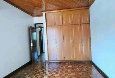 4 Bed Townhouse with En Suite at Kiliman