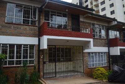 4 Bed Townhouse with En Suite at Gitanga Road