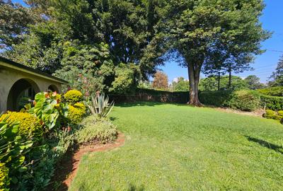 4 Bed House with En Suite in Loresho